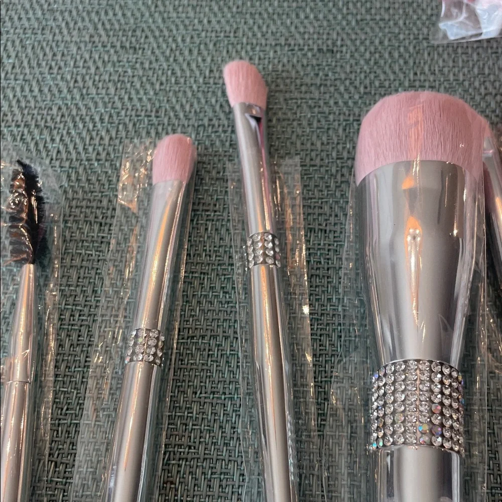 Pink and Silver Makeup Brush Set